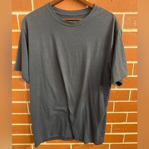 Eddie Bauer Dark Gray T-Shirt Men’s Large Short Sleeve Crewneck